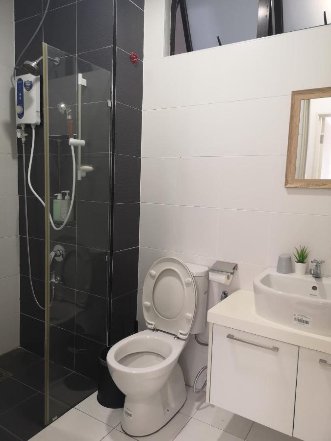Apartemen 5min Paradigm Mall 15min Sutera Mall Ciq 10pax *